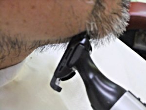 刃先をしっかり当てる